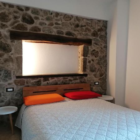 Deiana Bed & Breakfast Санту Лусурджу Екстериор снимка