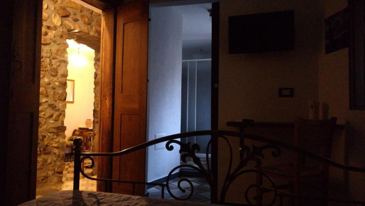 Deiana Bed & Breakfast Санту Лусурджу Екстериор снимка