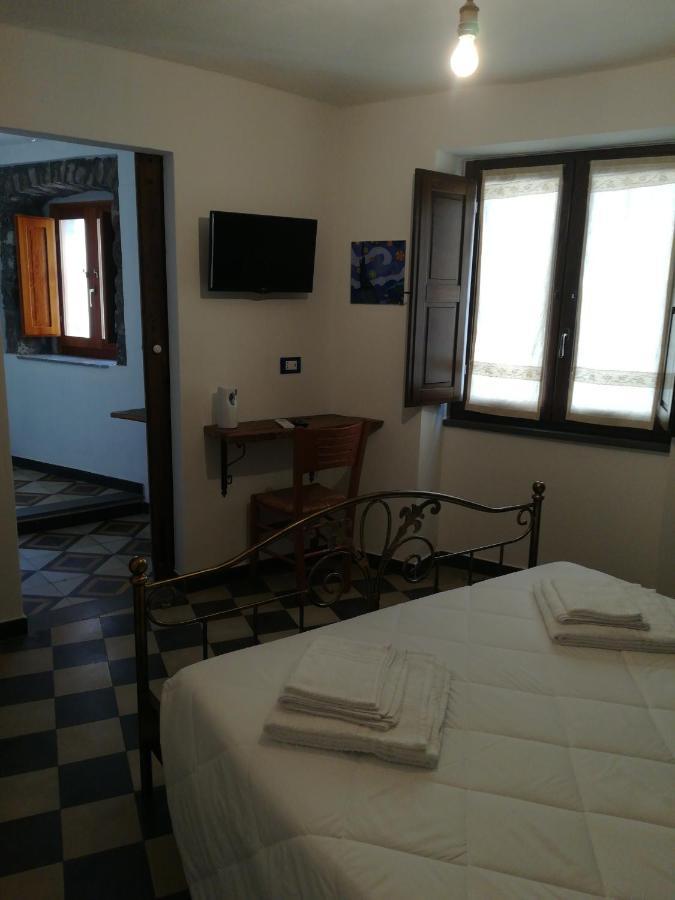 Deiana Bed & Breakfast Санту Лусурджу Стая снимка