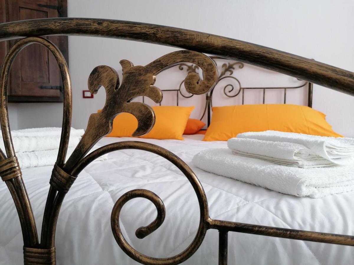 Deiana Bed & Breakfast Санту Лусурджу Екстериор снимка