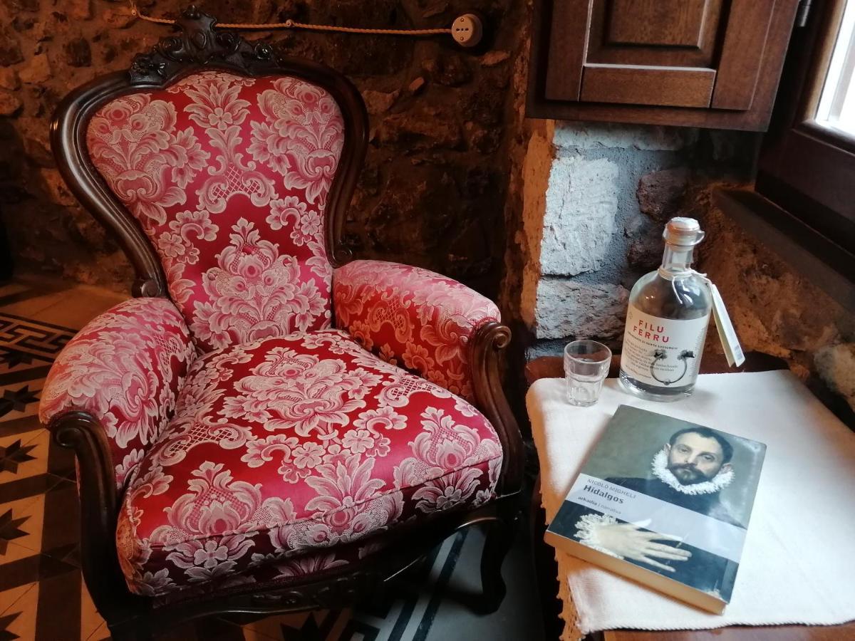 Deiana Bed & Breakfast Санту Лусурджу Екстериор снимка