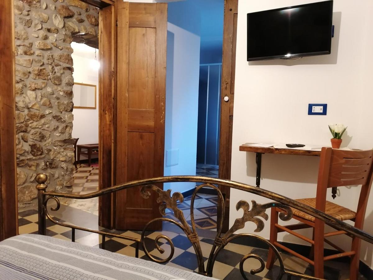Deiana Bed & Breakfast Санту Лусурджу Екстериор снимка