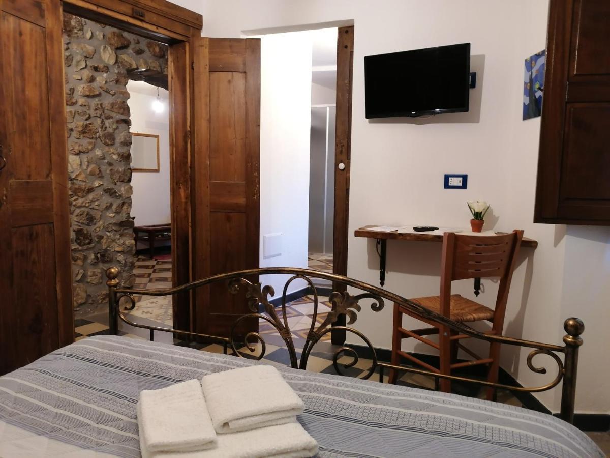 Deiana Bed & Breakfast Санту Лусурджу Екстериор снимка